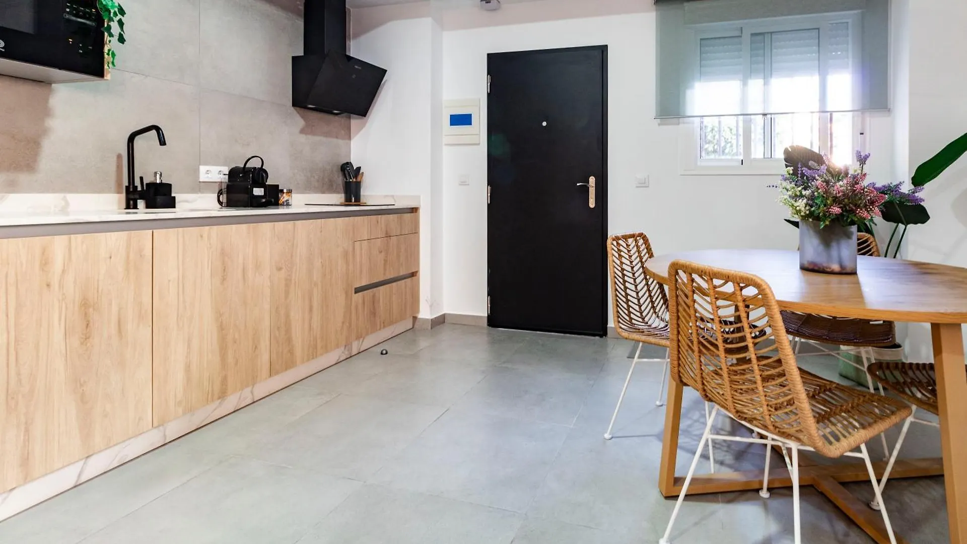 Apartment Nuevo Acogedor Estudio Junto Sta Justa Y Aeropuerto Seville