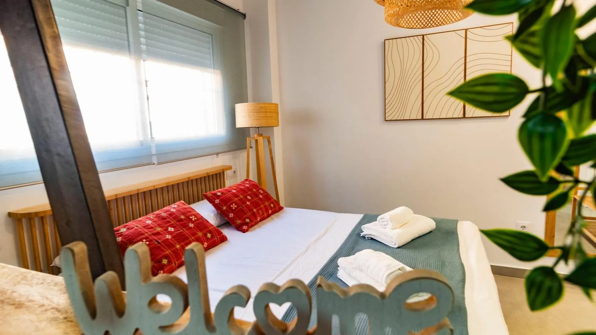 Nuevo Acogedor Estudio Junto Sta Justa Y Aeropuerto Seville Apartment